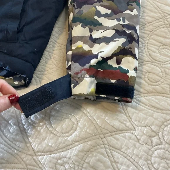 NEW! Arctix Camo Slalom Insulated Winter Jacket boys Size Med NWOT - Picture 12 of 15